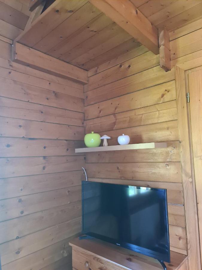 Chalet Ardennais Fromelennes Bagian luar foto